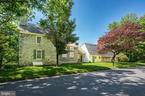 1110 W Street Rd, WEST CHESTER, PA, 19382-8801 | Card Image