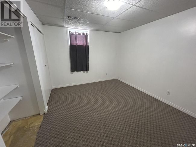 142 3rd St W, House other with 5 bedrooms, 2 bathrooms and null parking in Coronach SK | Image 18