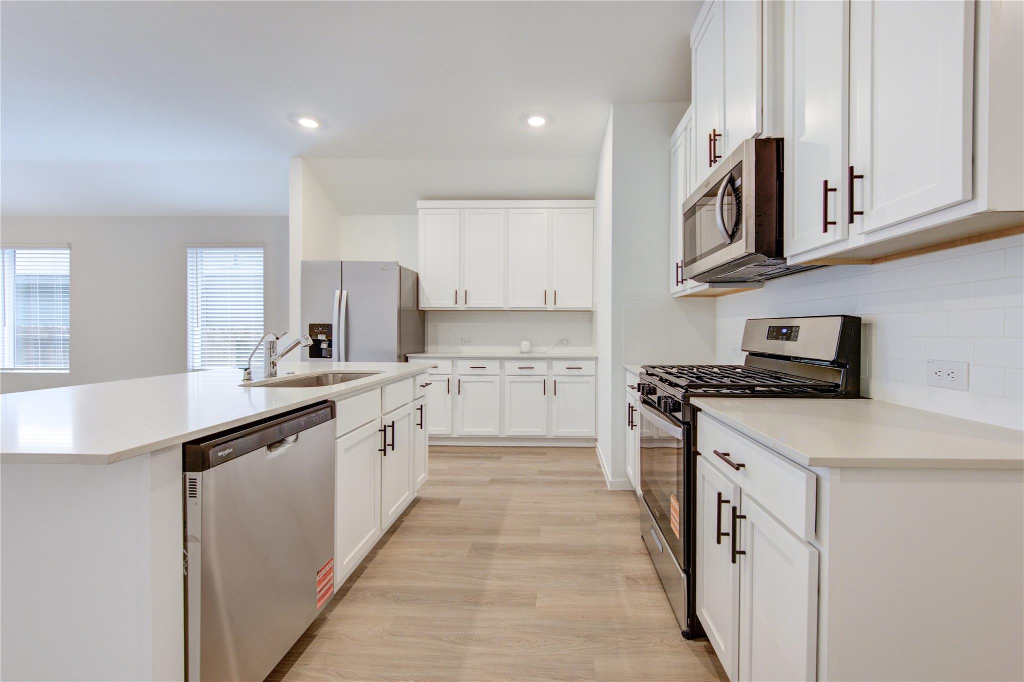 Residential Lease in Magnolia 3