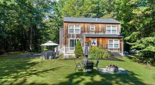 19 Jade Ct, Derry, NH, 03038-5311 | Card Image