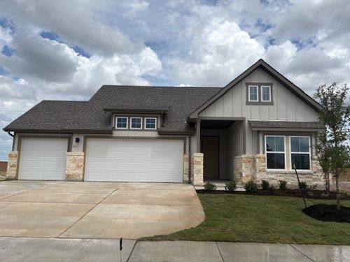 213 Greinert Drive, Taylor, TX, 76574 | Card Image