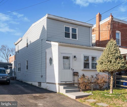 3915 James St, DREXEL HILL, PA, 19026-2718 | Card Image