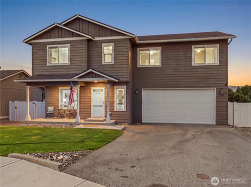 123 Nw Porters Ct, Wenatchee, WA, 98802-5888 | Card Image