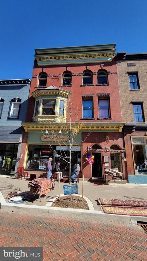 35 N Centre St, CUMBERLAND, MD, 21502-2305 | Card Image