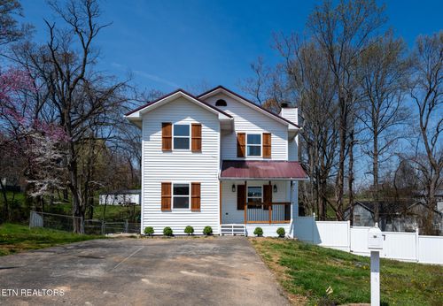 426 Willow Tree Ln, Morristown, TN, 37814-1271 | Card Image