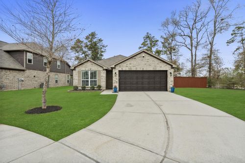 3033 Tulip Poplar Trl, Conroe, TX, 77301-2075 | Card Image