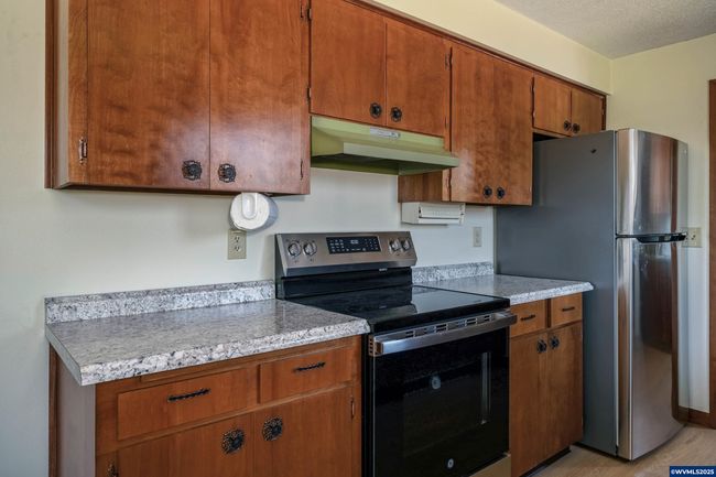 1679 Mistwood Dr Ne, House other with 3 bedrooms, 2 bathrooms and null parking in Keizer OR | Image 16