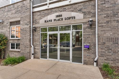 1888 N Humboldt Ave, Milwaukee, WI, 53202-1562 | Card Image