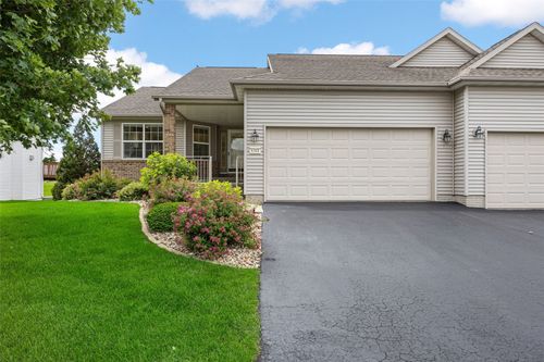 6341 Quail Ridge Dr Sw, Cedar Rapids, IA, 52404-8050 | Card Image