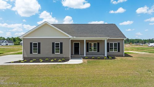 305 Allies Dr, Goldsboro, NC, 27534-6122 | Card Image