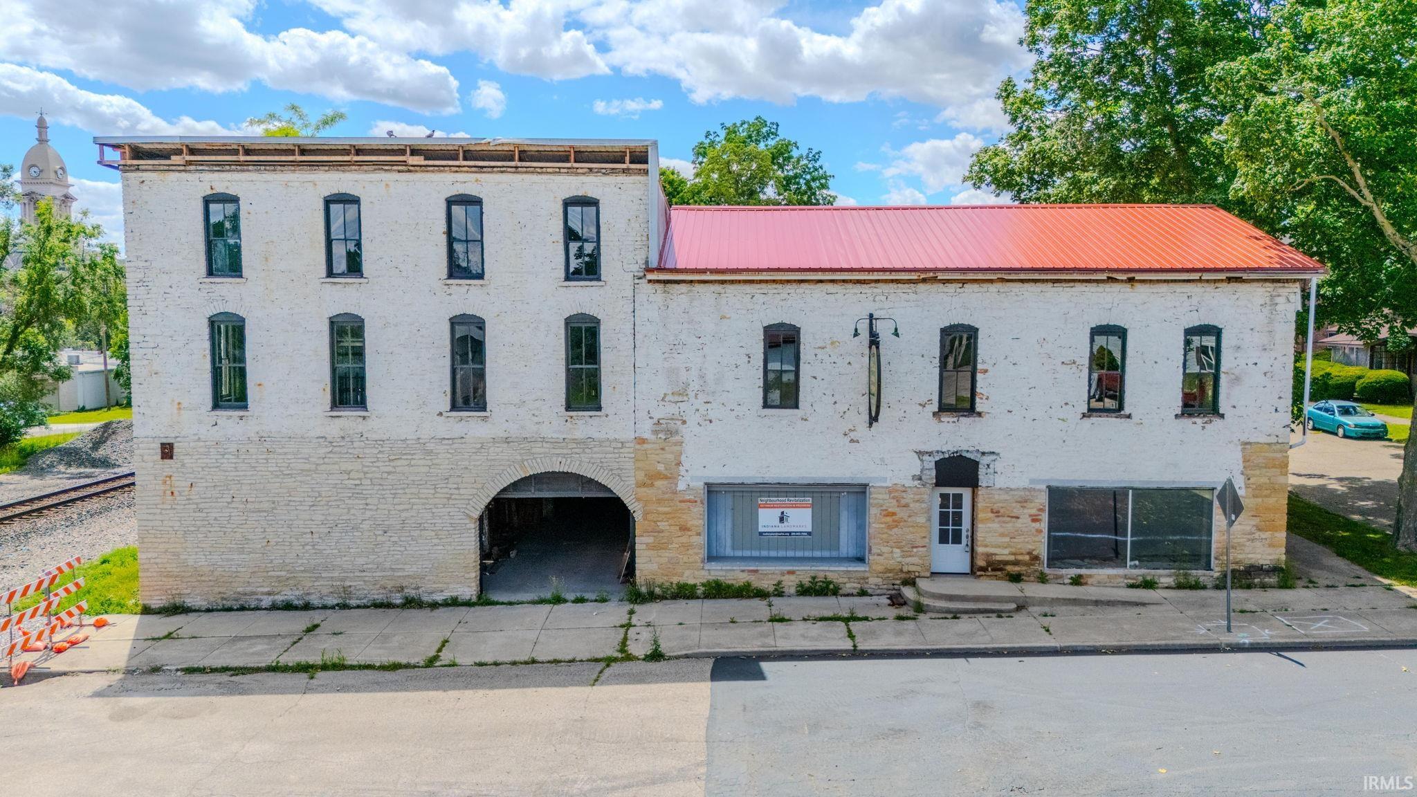 96 N Huntington St, Wabash, IN 46992