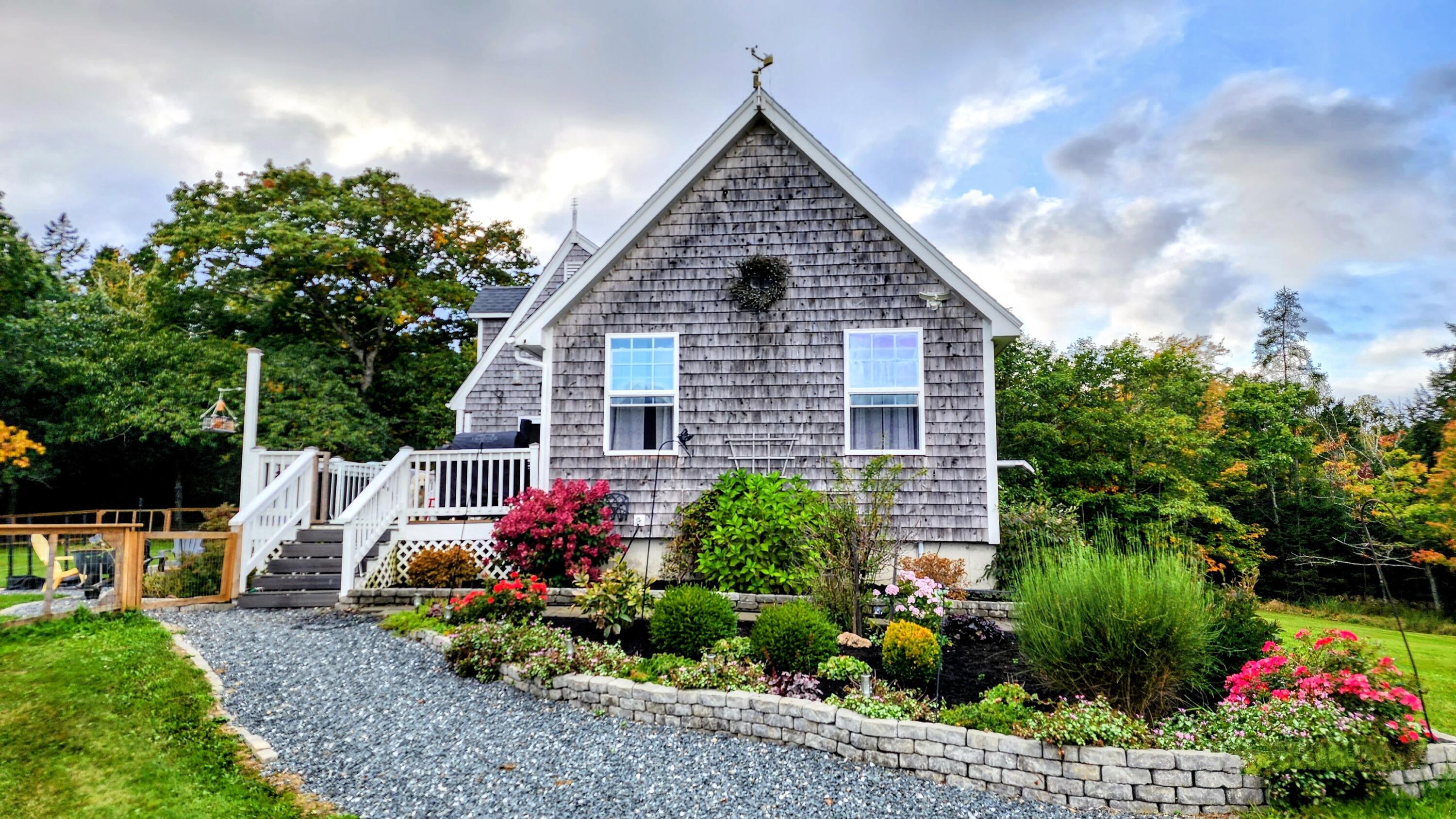 Reach Rd, Deer Isle, ME 04627