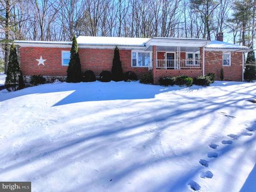 1892 N Milk And Water Rd, Everett, PA, 15537-4314 | Card Image