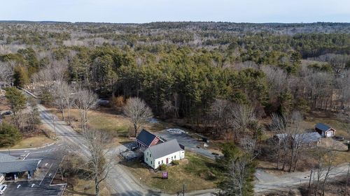 17 Back Meadow Road, Damariscotta, ME, 04543 | Card Image