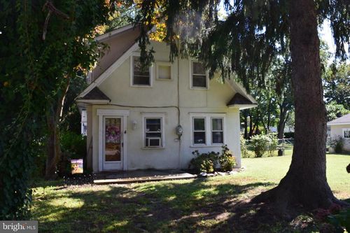 4 Hazel Ave, PENNSVILLE, NJ, 08070-3409 | Card Image