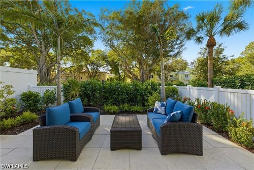 341-341 3rd Ave S, Naples, FL, 34102-6310 | Card Image