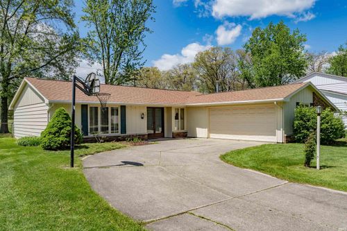 4221 Darby Drive, Fort Wayne, IN, 46815-5207 | Card Image