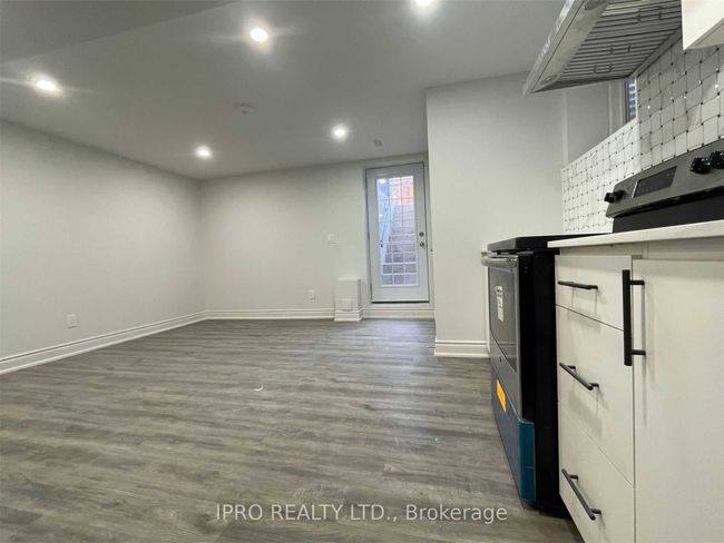 LOWER - 1524 Leger Way, House other with 3 bedrooms, 1 bathrooms and 1 parking in Milton ON | Image 7