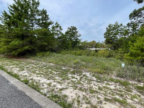 1589 Sandpiper Dr, Carrabelle, FL, 32322-5112 | Card Image