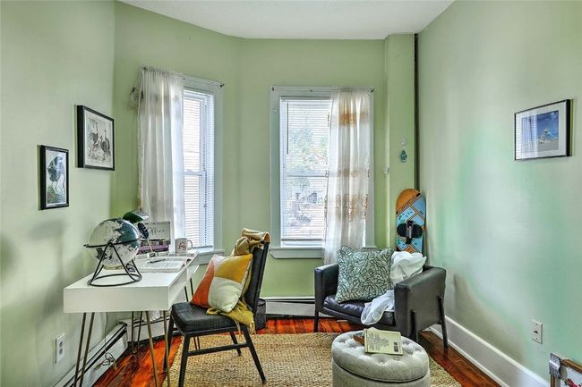 APT-1 - 10 Westcott St, Condo with 3 bedrooms, 1 bathrooms and 1 parking in Boston MA | Image 12