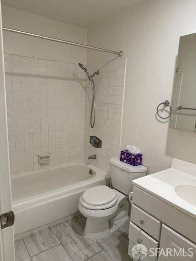 APT-306 - 397 Imperial Way, Condo with 2 bedrooms, 2 bathrooms and 1 parking in Daly City CA | Image 25
