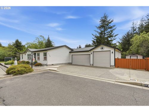 2145 Lynne Dr, North Bend, OR, 97459-1272 | Card Image