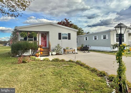 unit-9-768 E Garden Rd, Vineland, NJ, 08360-1749 | Card Image