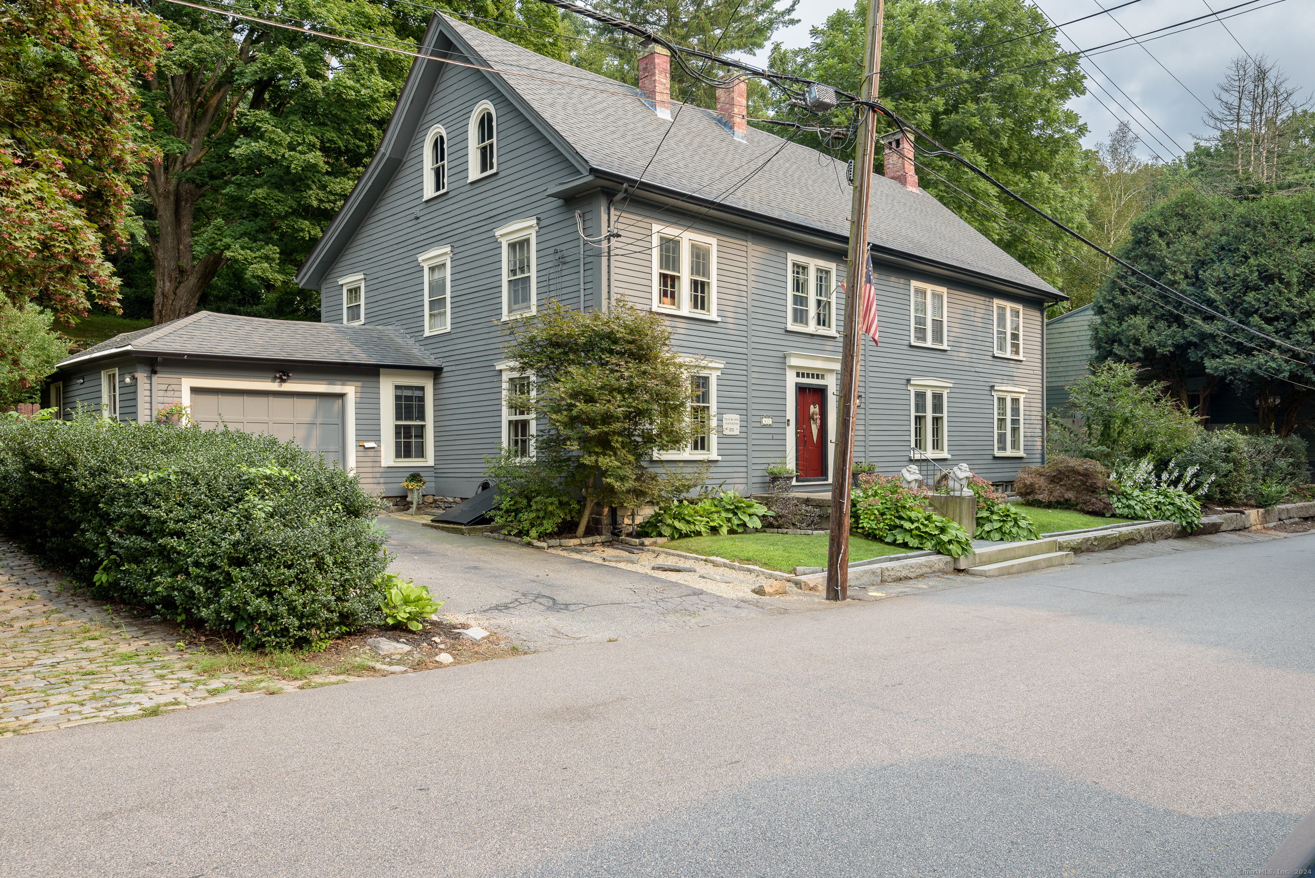 Washington St, Norwich, CT 06360