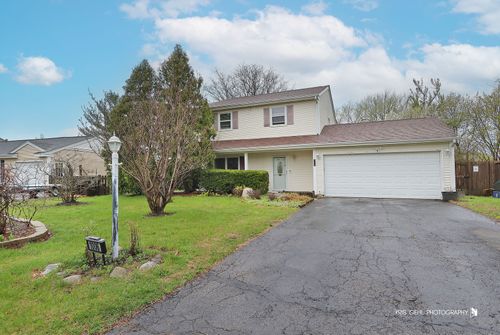 1006 Concord Dr, Island Lake, IL, 60042-9756 | Card Image