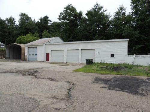 194 Garfield St, Laconia, NH, 03246-3767 | Card Image