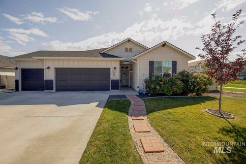 2900 N Sunset Farm Rd, Kuna, ID, 83634-3190 | Card Image