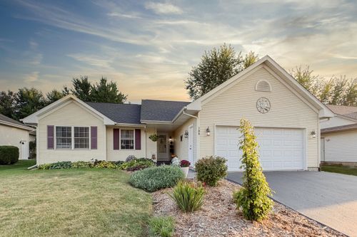 106 Thornhill Dr Sw, Poplar Grove, IL, 61065-8525 | Card Image