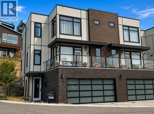 10-3220 Hilltown Dr, Kelowna, BC, V1V0C6 | Card Image
