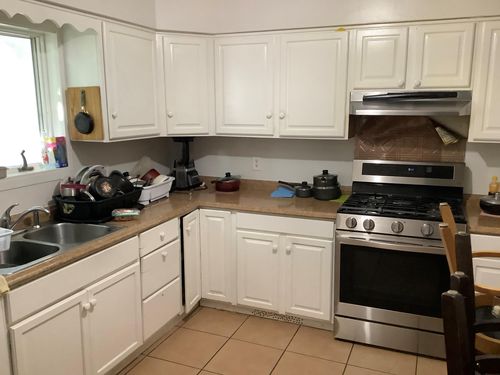 61 White St, Spring Valley, NY, 10977-5166 | Card Image