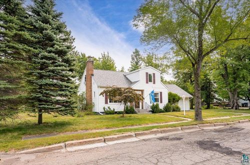 2346 Wilkyns Ave, Duluth, MN, 55803-2343 | Card Image