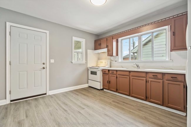 226 Mcnaughton Ave, House other with 6 bedrooms, 2 bathrooms and 3 parking in Oshawa ON | Image 11