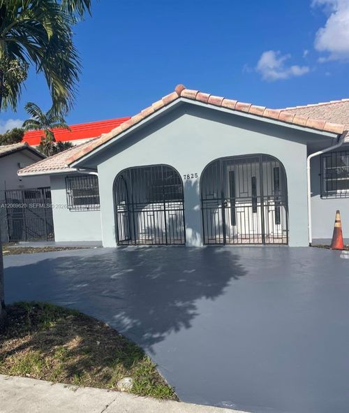 7825 W 4th Lane, Hialeah, FL, 33014 | Card Image