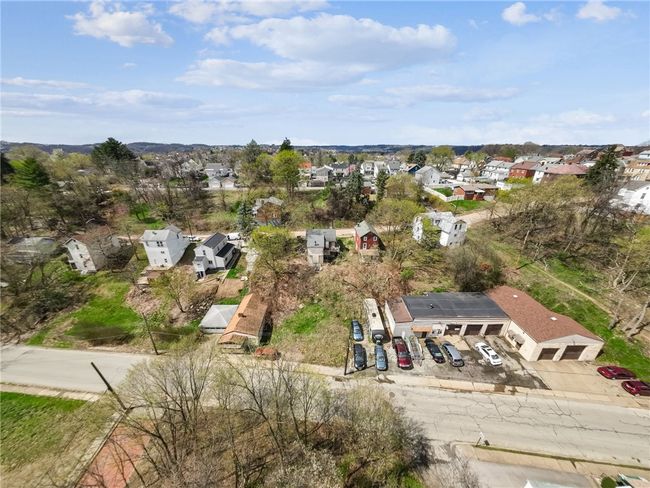 1811 Craig St, House other with 3 bedrooms, 2 bathrooms and null parking in Mckeesport PA | Image 8