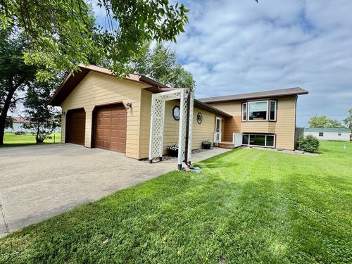 502 Sha St, Foxhome, MN, 56543-7714 | Card Image