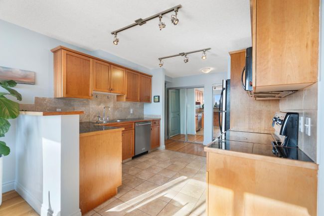 35 - 4915 8 Street Sw, Home with 2 bedrooms, 1 bathrooms and 1 parking in Calgary AB | Image 8