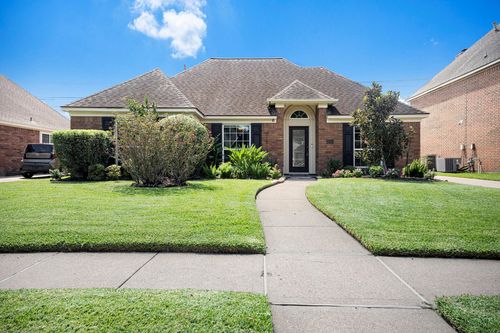 4705 Broadmoor Dr, League City, TX, 77573-5837 | Card Image