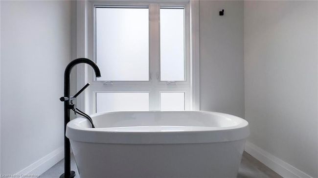 55 Centre St, House other with 5 bedrooms, 6 bathrooms and 6 parking in Grand Bend ON | Image 22