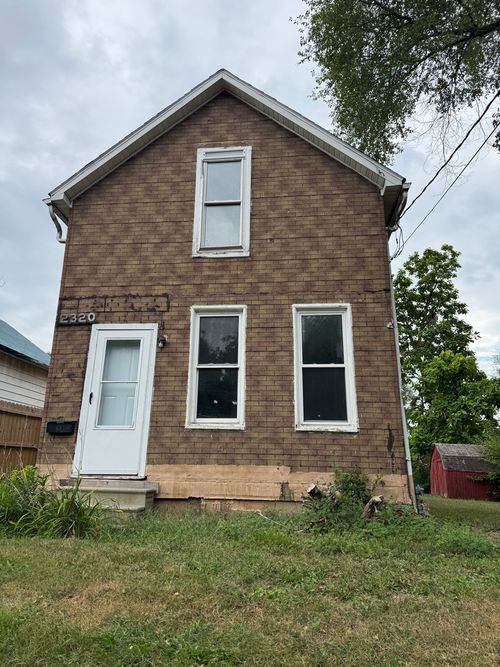 2320 W Garden St, Peoria, IL, 61605-3249 | Card Image