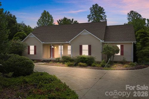 555 Brown Acres Rd, Salisbury, NC, 28146-2288 | Card Image