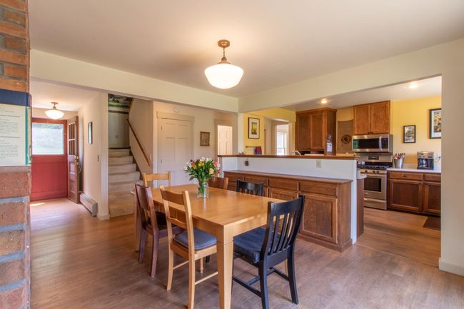 2425 Old Silo Rd, House other with 3 bedrooms, 3 bathrooms and null parking in Saint Johnsbury VT | Image 17