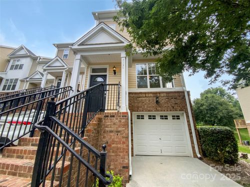 7130 Founders Club Ct, Charlotte, NC, 28269-6250 | Card Image
