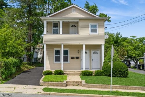 99 Allen St, Netcong, NJ, 07857-1221 | Card Image