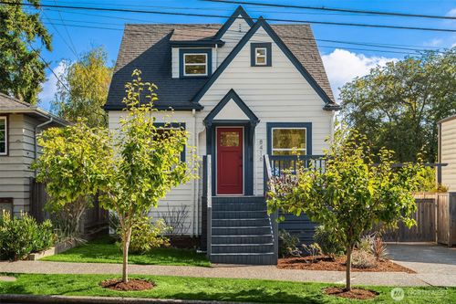 8416 40th Ave Sw, Seattle, WA, 98136-2350 | Card Image