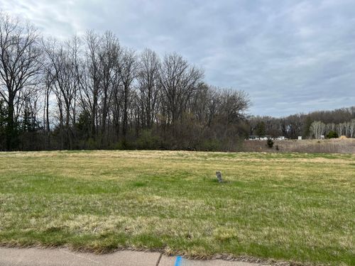 628 Cedar Ct, Lake City, MN, 55041 | Card Image