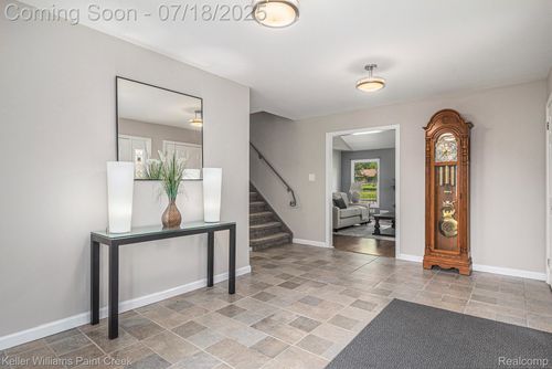 2128 Somerset Rd, Bloomfield Hills, MI, 48302-0665 | Card Image